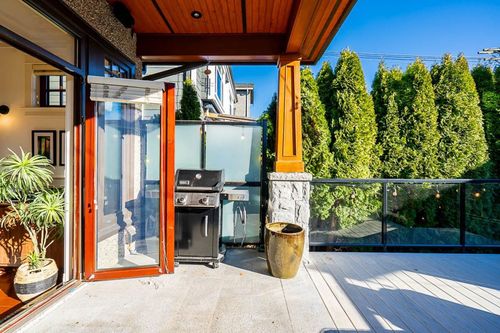 at 622 West 20th Avenue, Cambie, Vancouver West  at 622 West 20th Avenue, Cambie, Vancouver West