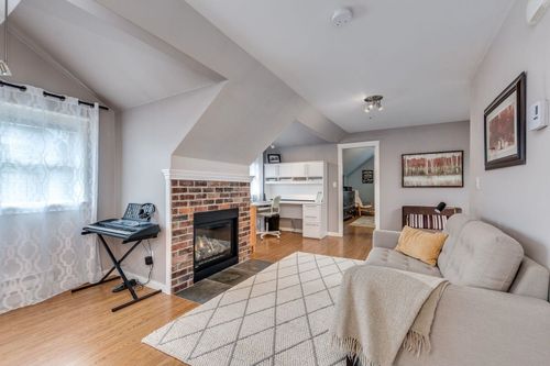 2535-w-6th-avenue-kitsilano-vancouver-west-16 at 4 - 2535 W 6th Avenue, Kitsilano, Vancouver West 2535-w-6th-avenue-kitsilano-vancouver-west-16 at 4 - 2535 W 6th Avenue, Kitsilano, Vancouver West