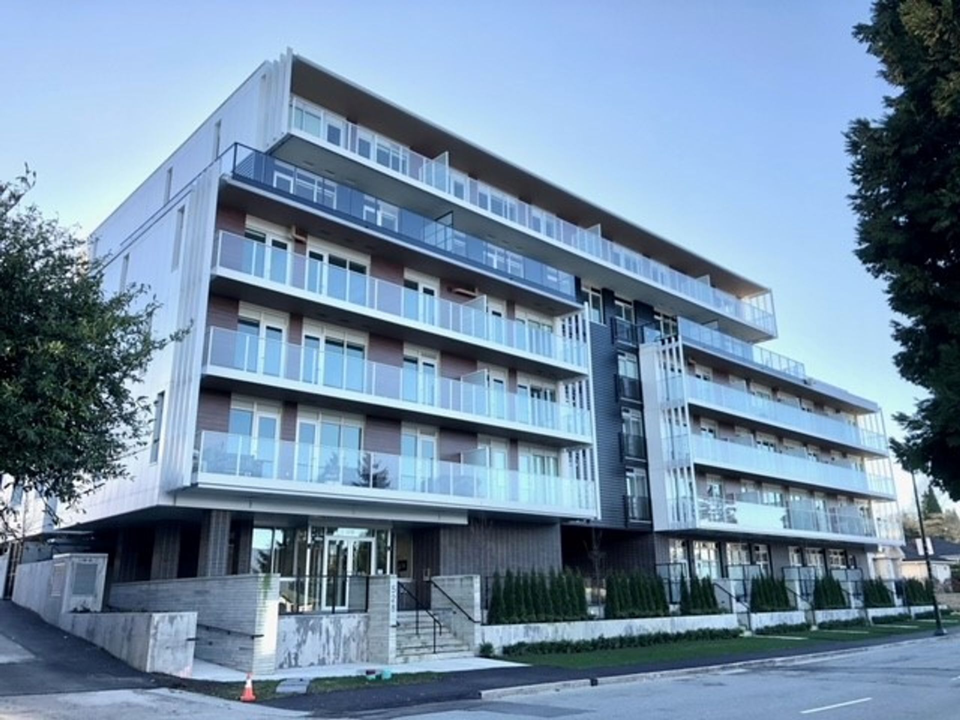 307 - 528 W King Edward Avenue, Cambie, Vancouver West photo number 1 307 - 528 W King Edward Avenue, Cambie, Vancouver West photo number 1