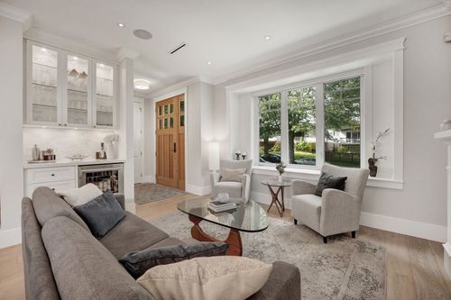 at 366 East 19th Avenue, Main, Vancouver East  at 366 East 19th Avenue, Main, Vancouver East