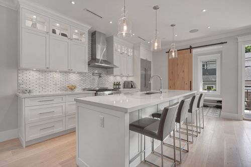 at 366 East 19th Avenue, Main, Vancouver East  at 366 East 19th Avenue, Main, Vancouver East
