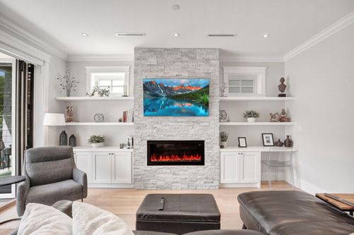 at 366 East 19th Avenue, Main, Vancouver East  at 366 East 19th Avenue, Main, Vancouver East