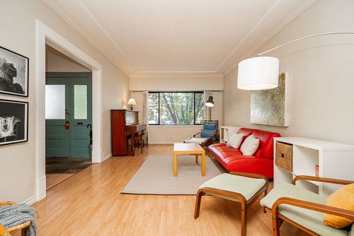 at 142 East 27th Avenue, Main, Vancouver East  at 142 East 27th Avenue, Main, Vancouver East