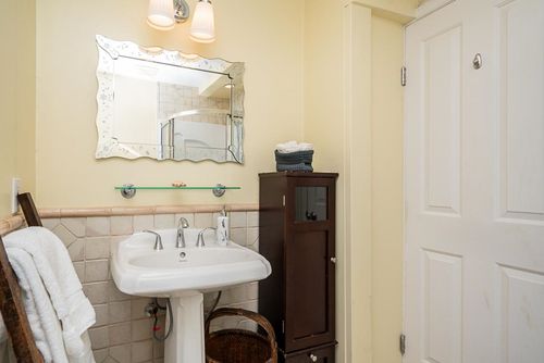at 142 East 27th Avenue, Main, Vancouver East  at 142 East 27th Avenue, Main, Vancouver East