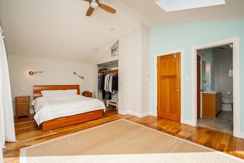 at 142 East 27th Avenue, Main, Vancouver East  at 142 East 27th Avenue, Main, Vancouver East