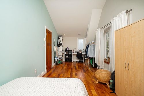 at 142 East 27th Avenue, Main, Vancouver East  at 142 East 27th Avenue, Main, Vancouver East