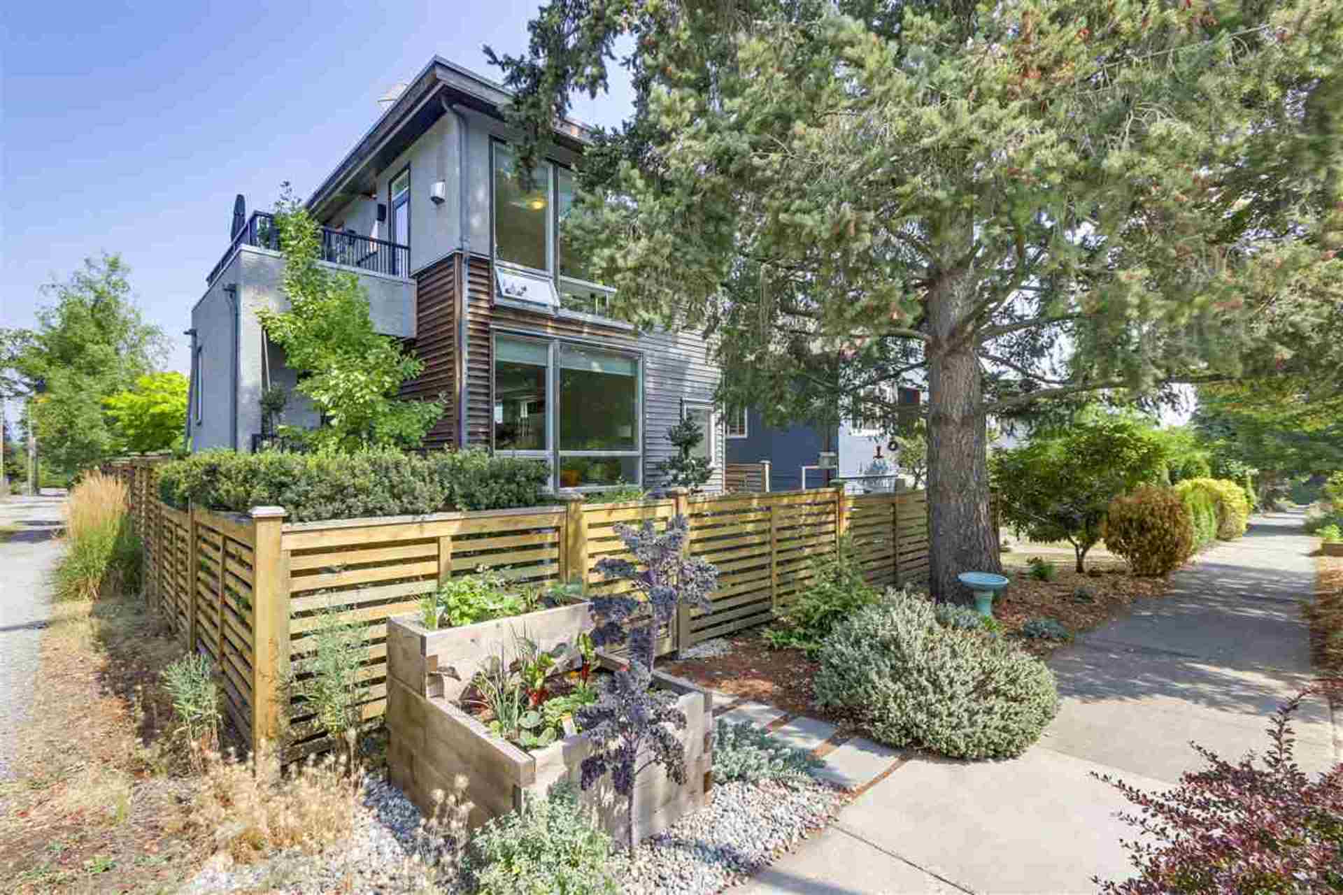 419 E 36th Avenue, Fraser VE, Vancouver East photo number 1 419 E 36th Avenue, Fraser VE, Vancouver East photo number 1