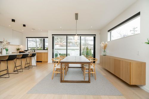 at 365 East 24th Avenue, Main, Vancouver East  at 365 East 24th Avenue, Main, Vancouver East