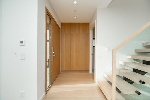  at 365 East 24th Avenue, Main, Vancouver East