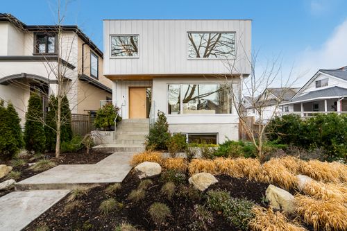  at 365 East 24th Avenue, Main, Vancouver East