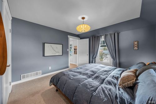  at 3904 Inverness Street, Knight, Vancouver East