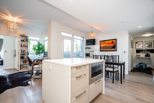 at 123 - 7828 Granville Street, Marpole, Vancouver West  at 123 - 7828 Granville Street, Marpole, Vancouver West