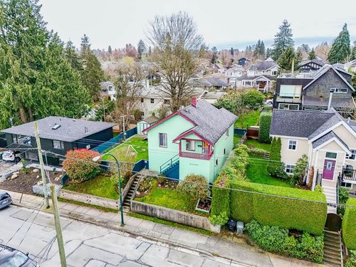  at 466 East 29th Avenue, Fraser VE, Vancouver East