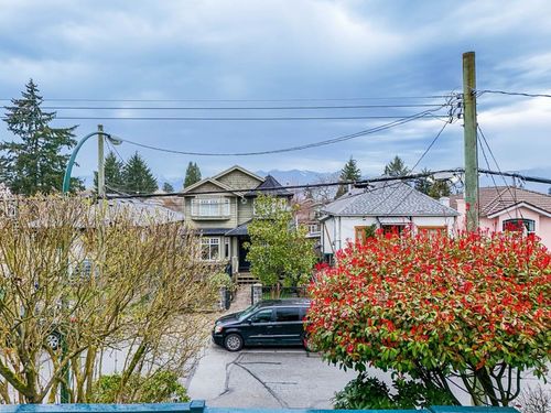  at 466 East 29th Avenue, Fraser VE, Vancouver East