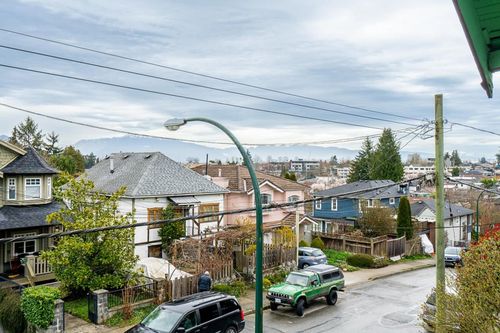  at 466 East 29th Avenue, Fraser VE, Vancouver East