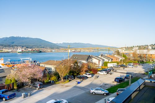  at 2828 Wall Street, Hastings Sunrise, Vancouver East