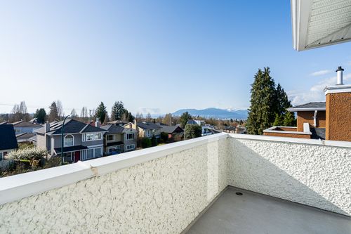  at 5248 Inverness Street, Knight, Vancouver East