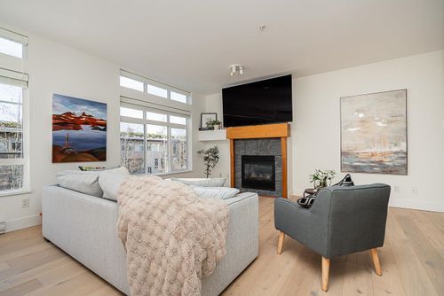 6328-larkin-drive-university-vw-vancouver-west-03 at 305 - 6328 Larkin Drive, University VW, Vancouver West