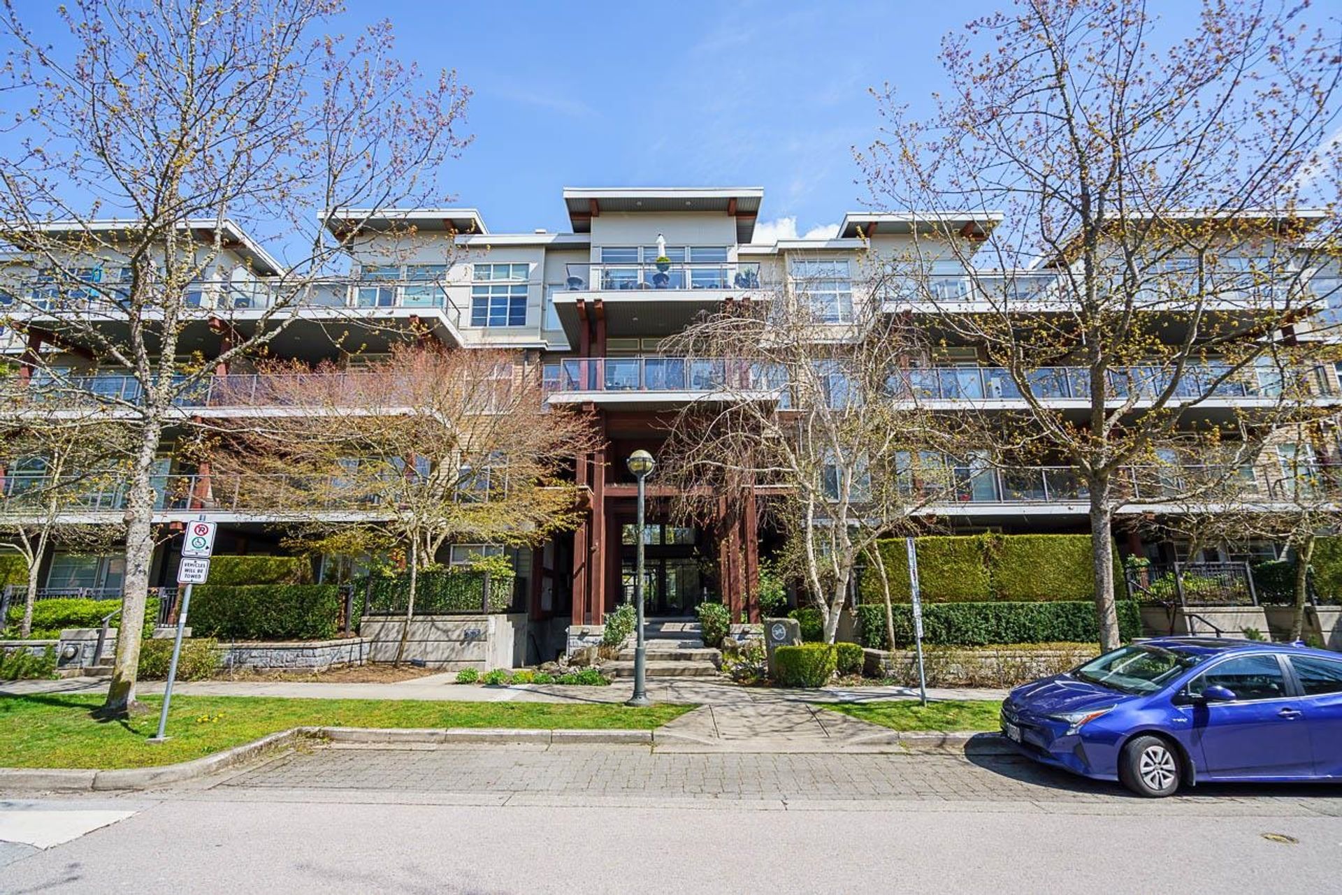 305 - 6328 Larkin Drive, University VW, Vancouver West photo number 1 305 - 6328 Larkin Drive, University VW, Vancouver West photo number 1