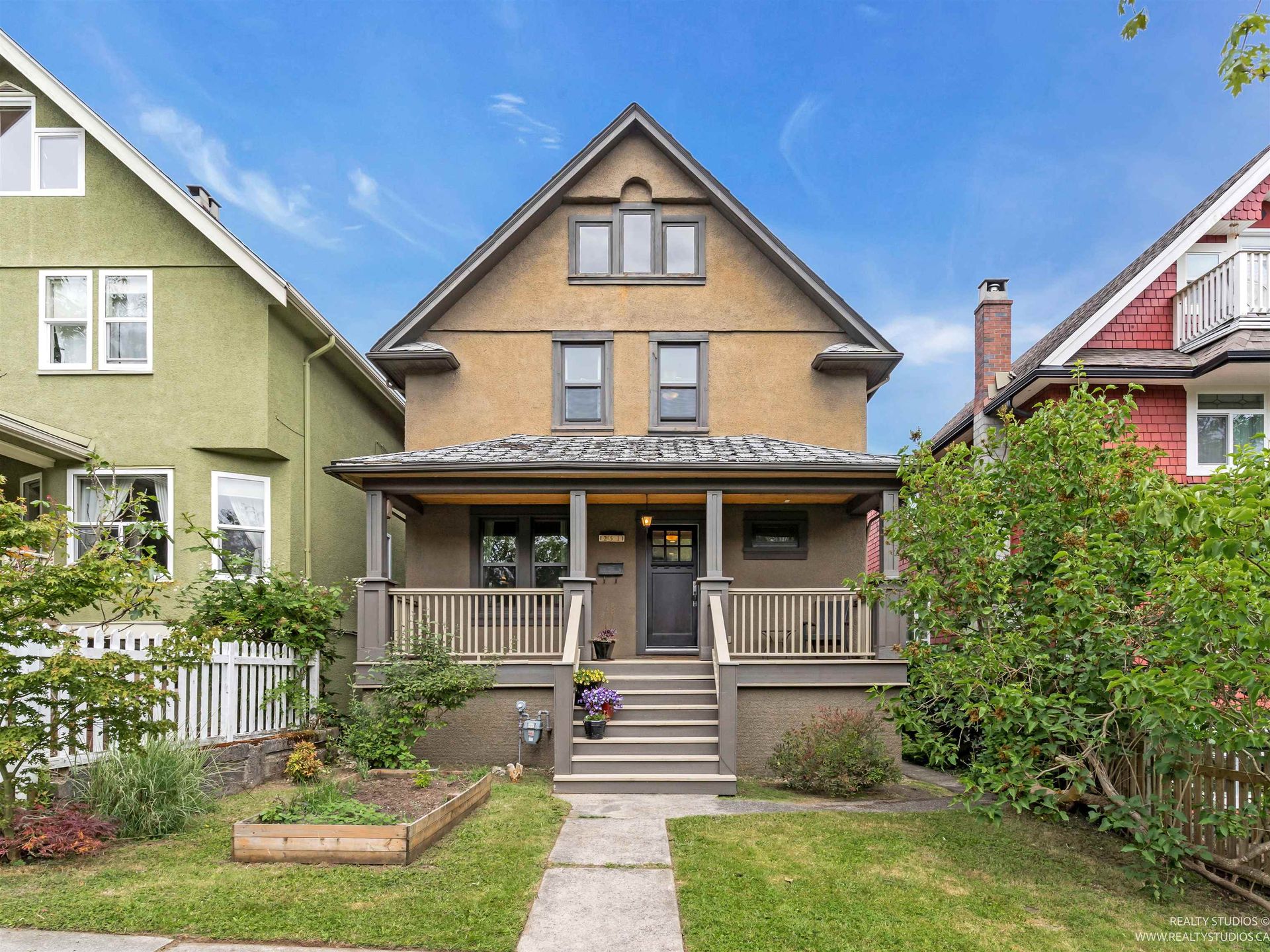 251 E 21st Avenue, Main, Vancouver East photo number 1 251 E 21st Avenue, Main, Vancouver East photo number 1