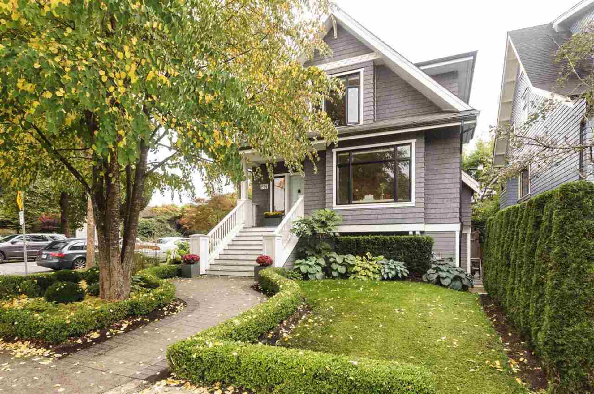 894 E 32nd Avenue, Fraser VE, Vancouver East photo number 1 894 E 32nd Avenue, Fraser VE, Vancouver East photo number 1