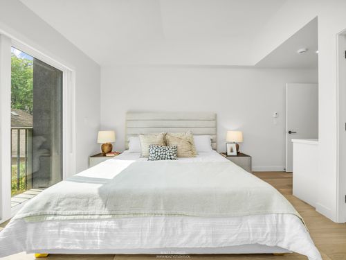 18 at 2 - 1120 E 23rd Avenue, Knight, Vancouver East