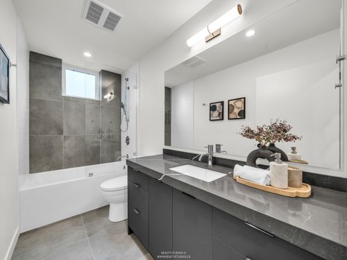 29 at 2 - 1120 E 23rd Avenue, Knight, Vancouver East