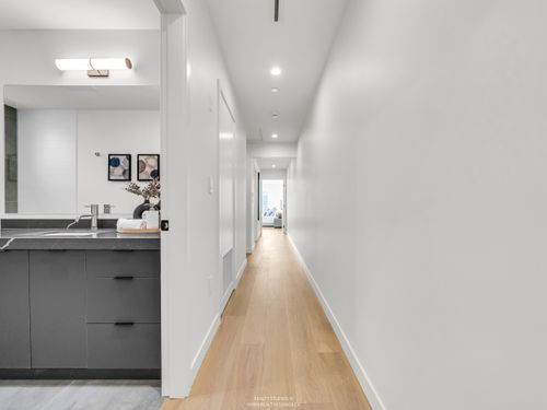 30 at 2 - 1120 E 23rd Avenue, Knight, Vancouver East