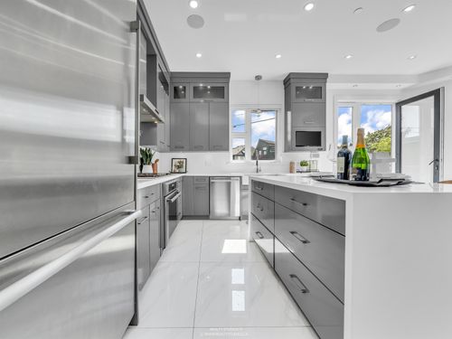  at 90 W 27th Avenue, Cambie, Vancouver West