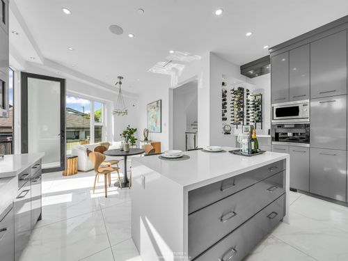  at 90 W 27th Avenue, Cambie, Vancouver West