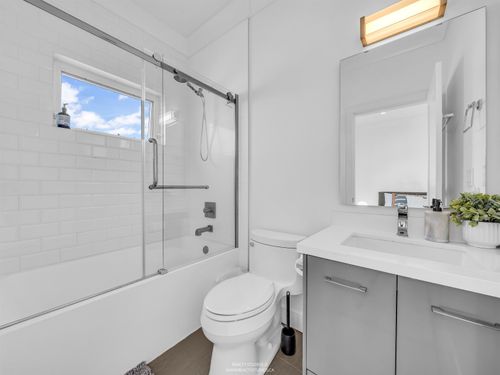  at 90 W 27th Avenue, Cambie, Vancouver West