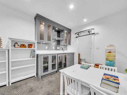  at 90 W 27th Avenue, Cambie, Vancouver West