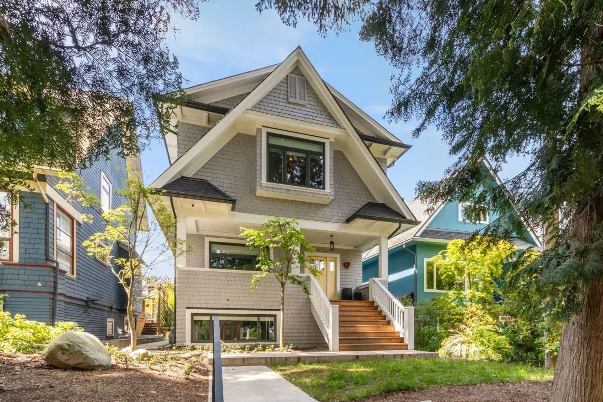 4447 Quebec Street, Main, Vancouver East photo number 1