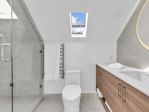 2535-w-6th-avenue-kitsilano-vancouver-west-18-1 at 4 - 2535 W 6th Avenue, Kitsilano, Vancouver West