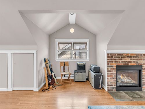 2535-w-6th-avenue-kitsilano-vancouver-west-24-1 at 4 - 2535 W 6th Avenue, Kitsilano, Vancouver West