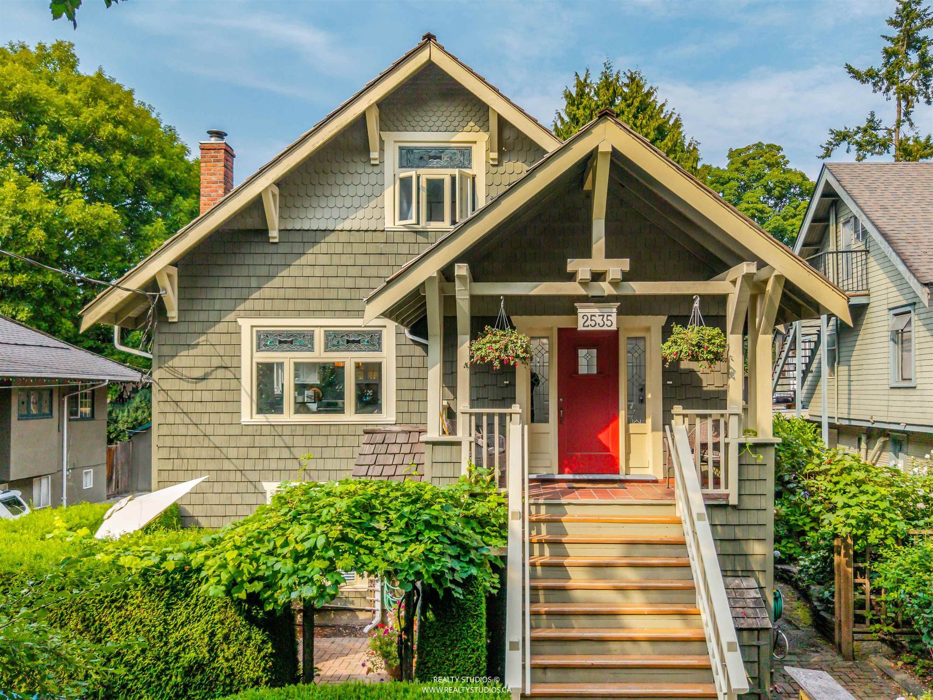 4 - 2535 W 6th Avenue, Kitsilano, Vancouver West photo number 1