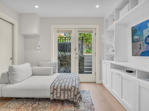 25 at 91 E 27th Avenue, Main, Vancouver East 25 at 91 E 27th Avenue, Main, Vancouver East