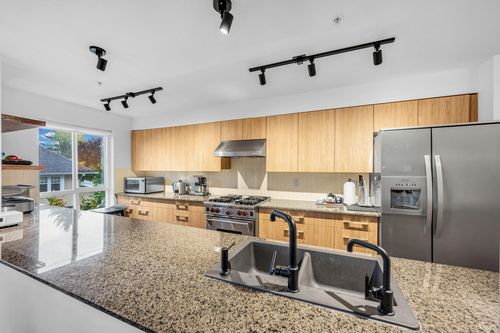 2096-w-46th-avenue-kerrisdale-vancouver-west-11 at 301 - 2096 W 46th Avenue, Kerrisdale, Vancouver West