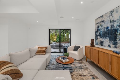 realty-studios-real-estate-photography-unit-one-31 at 1 - 4088 Maple Crescent