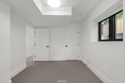 realty-studios-real-estate-photography-unit-one-37 at 1 - 4088 Maple Crescent