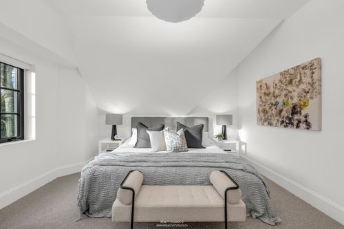 realty-studios-real-estate-photography-unit-one-55 at 1 - 4088 Maple Crescent