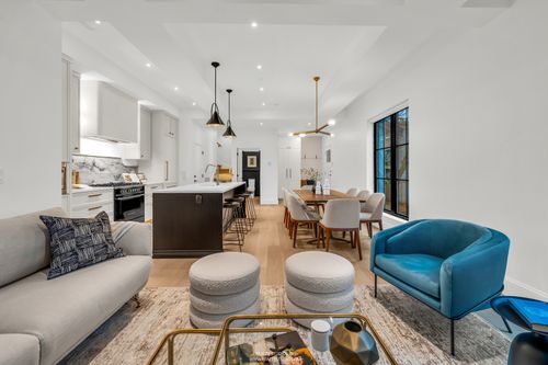 realty-studios-real-estate-photography-unit-four-21 at 4090 Maple Crescent