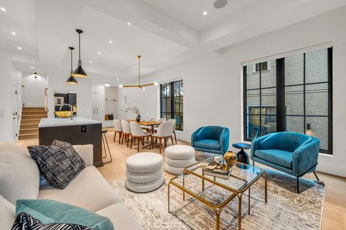 realty-studios-real-estate-photography-unit-four-22 at 4090 Maple Crescent