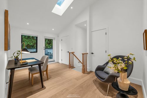 realty-studios-real-estate-photography-unit-four-28 at 4090 Maple Crescent