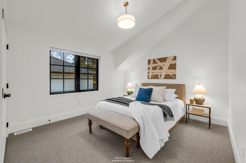 realty-studios-real-estate-photography-unit-four-45 at 4090 Maple Crescent