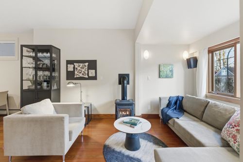 319-e-26th-avenue-main-vancouver-east-04 at 319 E 26th Avenue, Main, Vancouver East