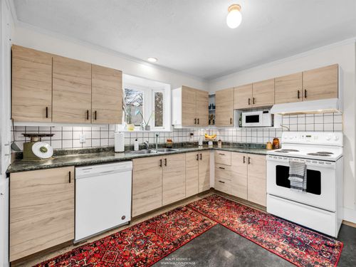 5915-chester-street-fraser-ve-vancouver-east-06 at 5915 Chester Street, Fraser VE, Vancouver East