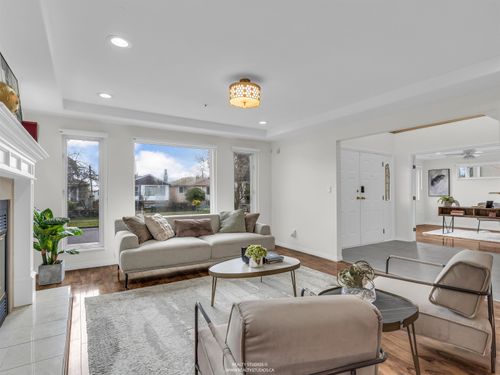 47-e-50th-avenue-south-vancouver-vancouver-east-05 at 47 E 50th Avenue, South Vancouver, Vancouver East