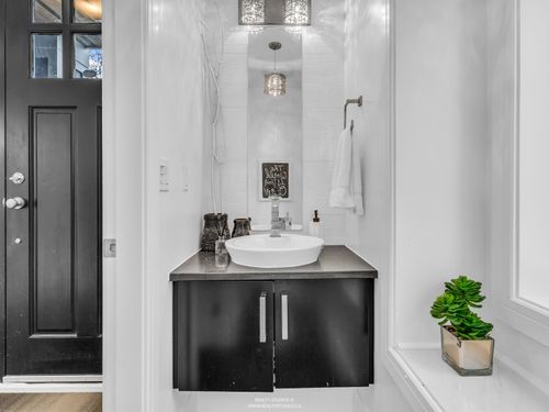 66-e-57th-avenue-south-vancouver-vancouver-east-06 at 66 E 57th Avenue, South Vancouver, Vancouver East