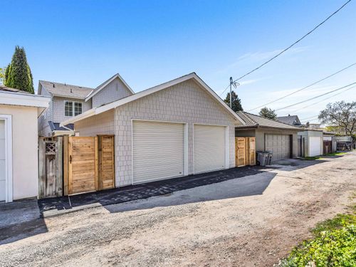 2043-w-45th-avenue-kerrisdale-vancouver-west-32 at 1 - 2043 W 45th Avenue, Kerrisdale, Vancouver West